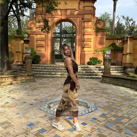 Zara Artistic Print Maxi Skirt - Brown and Cream - Picture 6 of 7